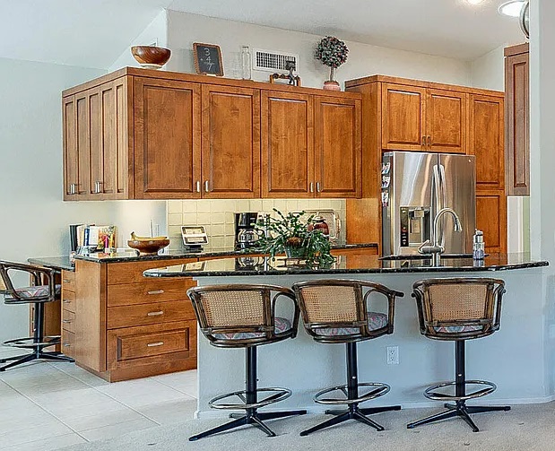 Raised-panel custom kitchen, SaddleBrooke, by Myk's Woodworking