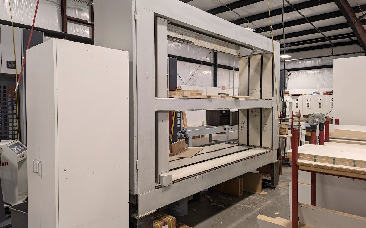 Large case assembly press used in building custom cabinet boxes