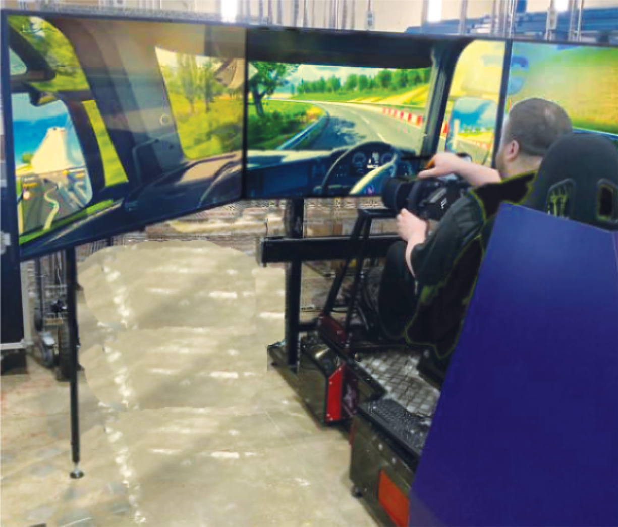 Triple Screen motion seat simulator hire
