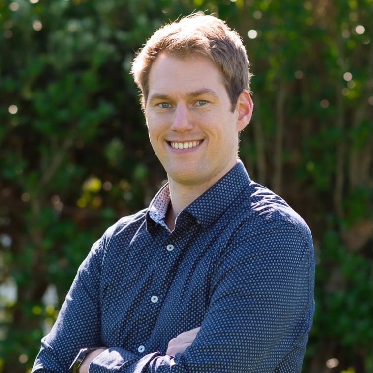 Matthias Hipp, Hipp Accounting