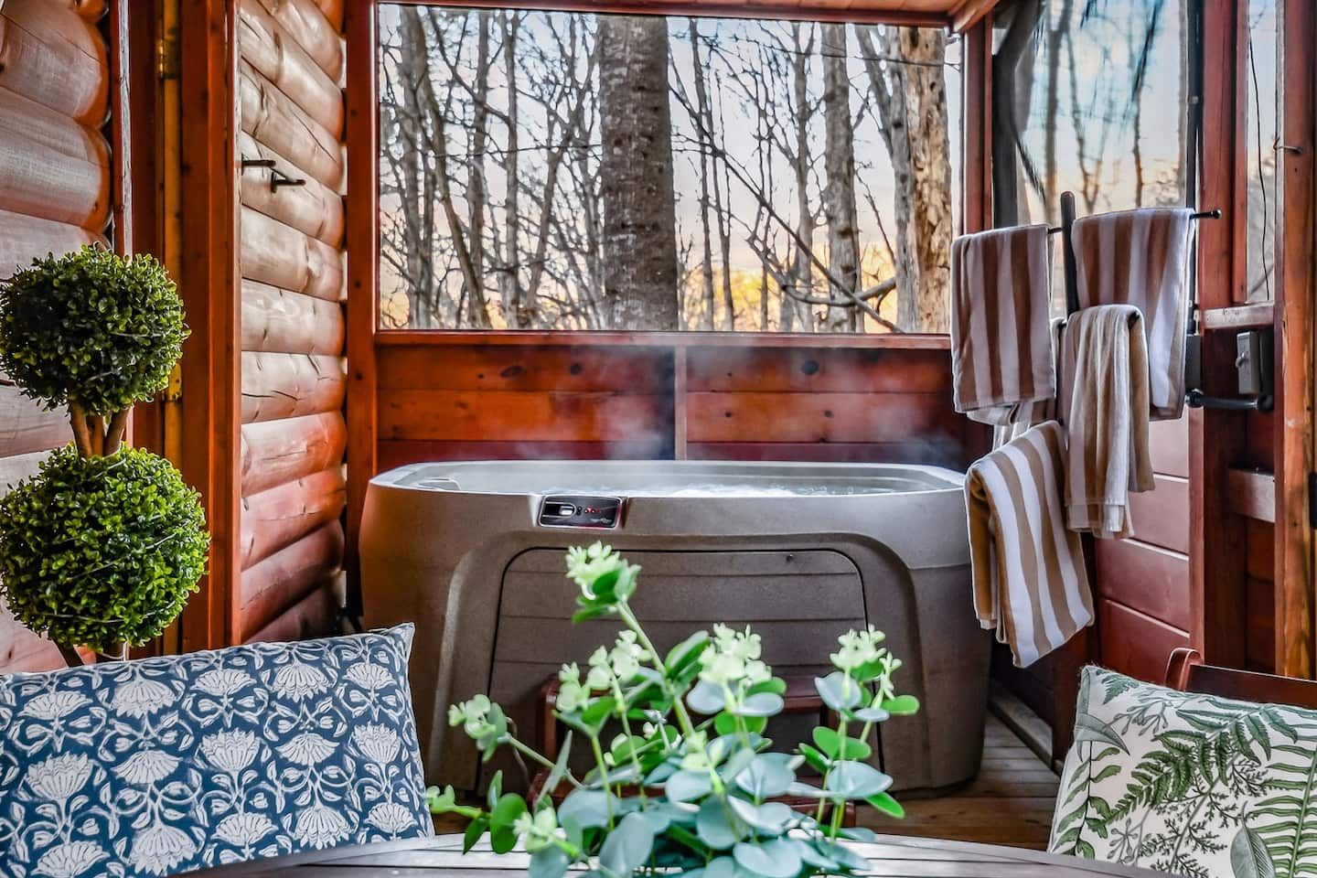 A quiet sunset soak — just the two of you, warm water, and the hush of the mountains. It’s a peaceful retreat for soaking, relaxing, and enjoying the quiet rhythm of the woods year-round.