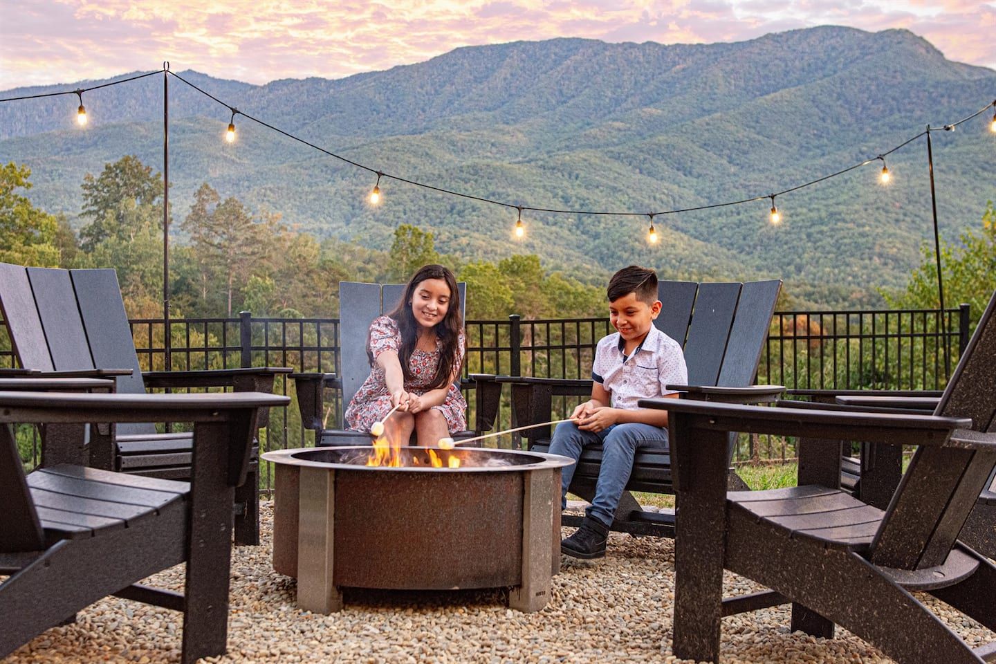 As daylight fades and the stars begin to appear, gather the family around the smokeless fire pit. String lights, cool mountain air, and the soft glow of the fire make this one of the most magical spots on the mountain for an evening together.