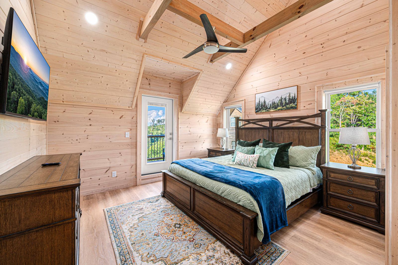 Upstairs king suite with a private deck