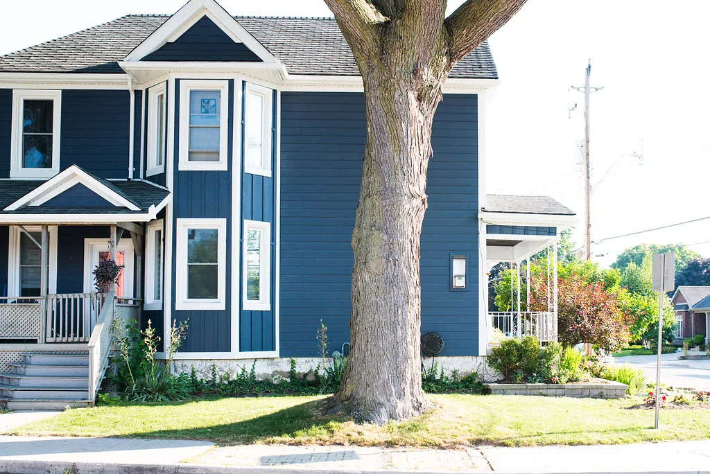 Full exterior in navy with white accents, Hamilton