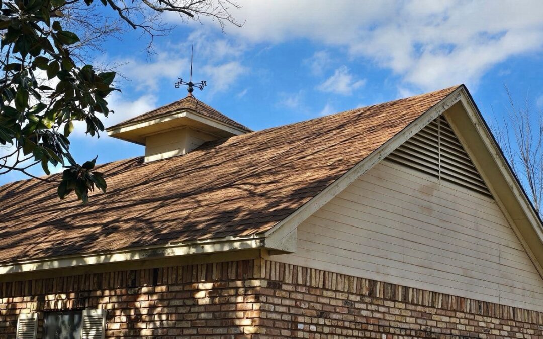 Siding repair and paint in Southlake