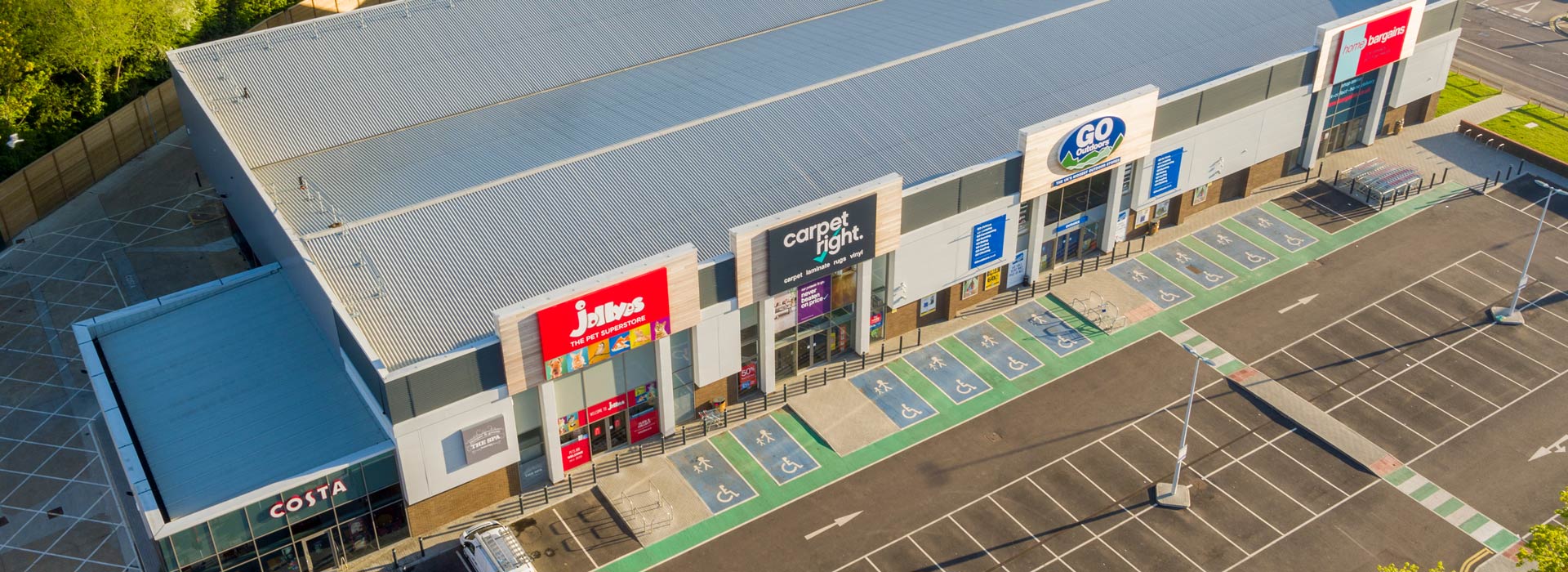 Commercial roofing project