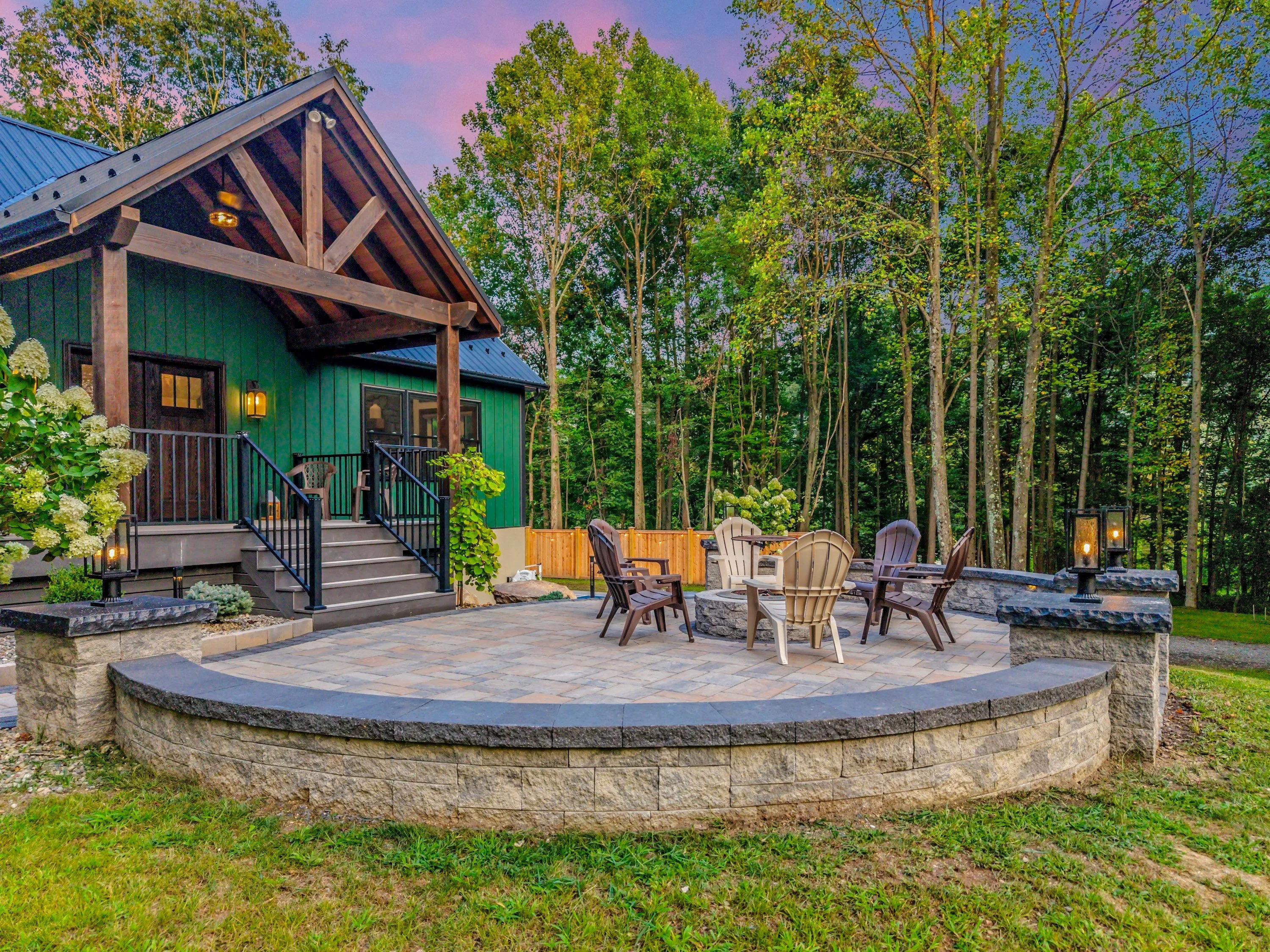 Blue Creek Chalet