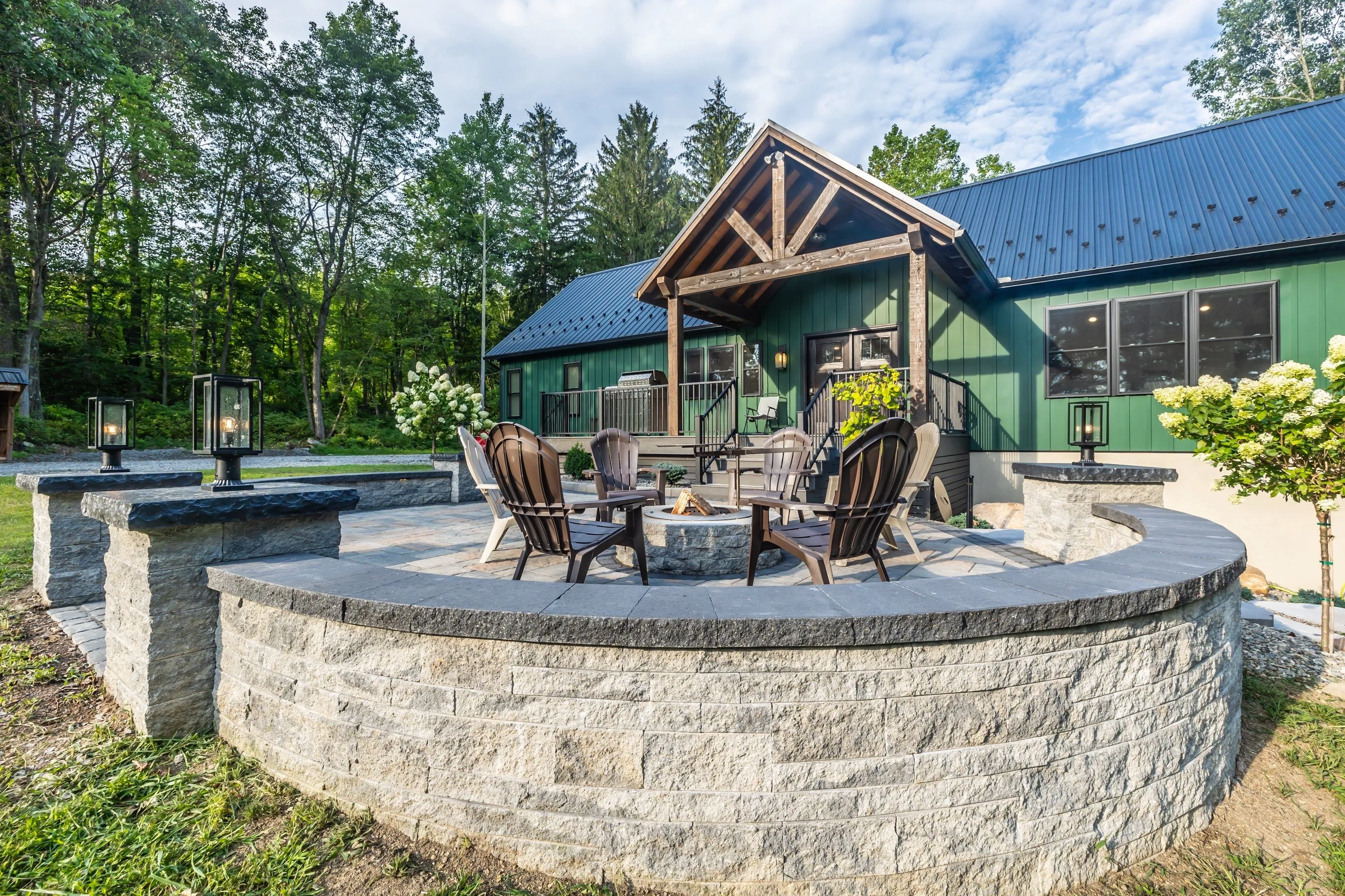 Blue Creek Chalet