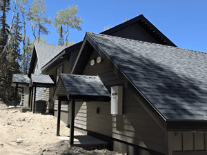 {{ custom_values.service_1 }} in {{custom_values.area_3})