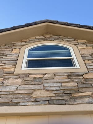 {{ custom_values.service_2 }} in {{custom_values.area_3})