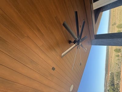 {{ custom_values.service_1 }} in {{custom_values.area_2})