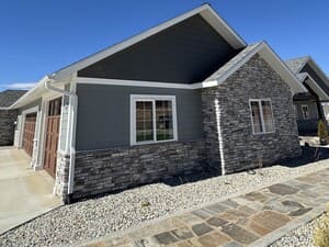 {{ custom_values.service_3 }} in {{custom_values.area_3})