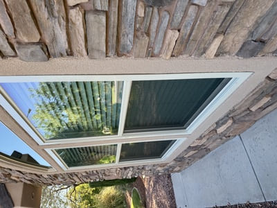 {{ custom_values.service_1 }} in {{custom_values.area_3})