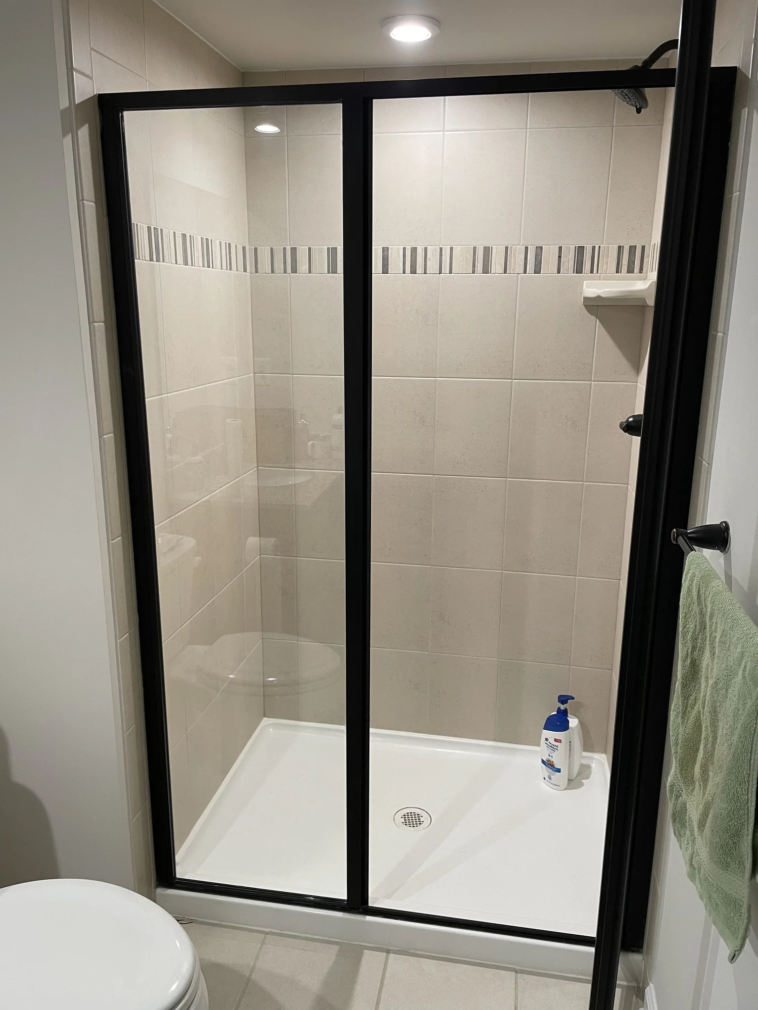 Framed Matte Black 2-piece shower