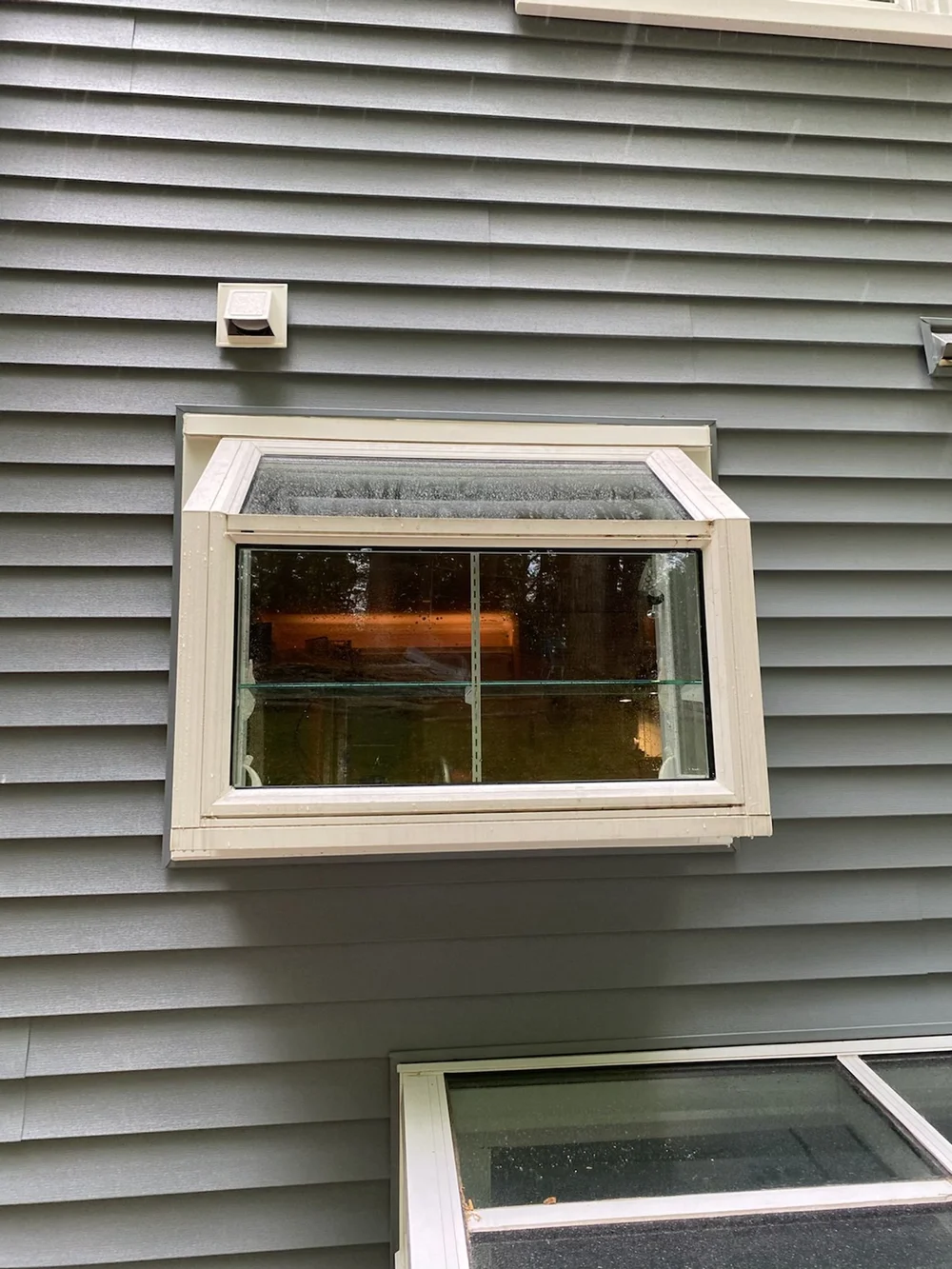 Garden window