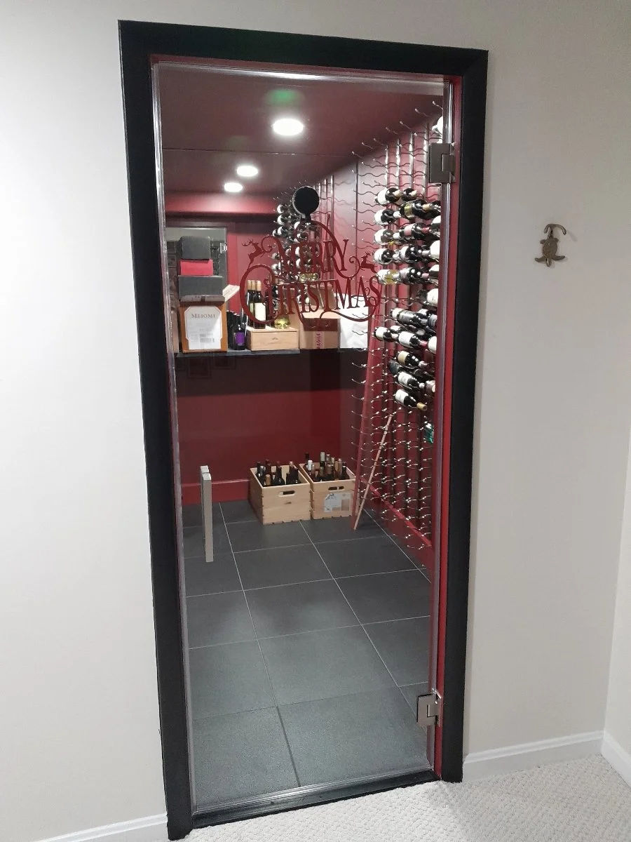 Wine room with single door