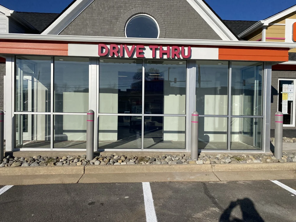 Storefront vestibule
