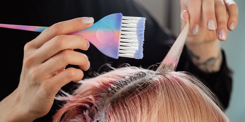 How to Choose the Best Hair Colorist in Denver: A Complete Expert Guide