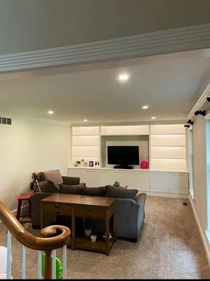 {{ custom_values.service_4 }} in {{custom_values.area_5})