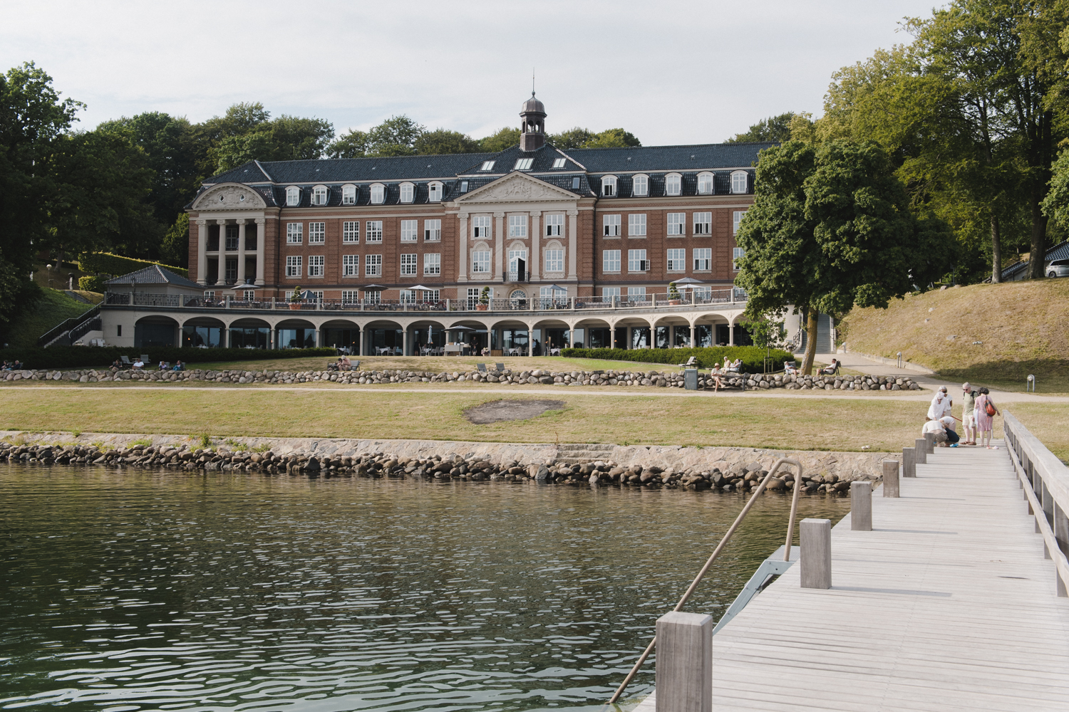 Reisfotografie van Denemarken met Møns Klint, Kopenhagen, Nyhavn, Vesterbro, Christiania, CopenHill, Roskilde, Kolding Fjord en karakteristieke Deense landschappen. Reisfotografie van Denemarken met Møns Klint, Kopenhagen, Nyhavn, Vesterbro, Christiania, CopenHill, Roskilde, Kolding Fjord en karakteristieke Deense landschappen.