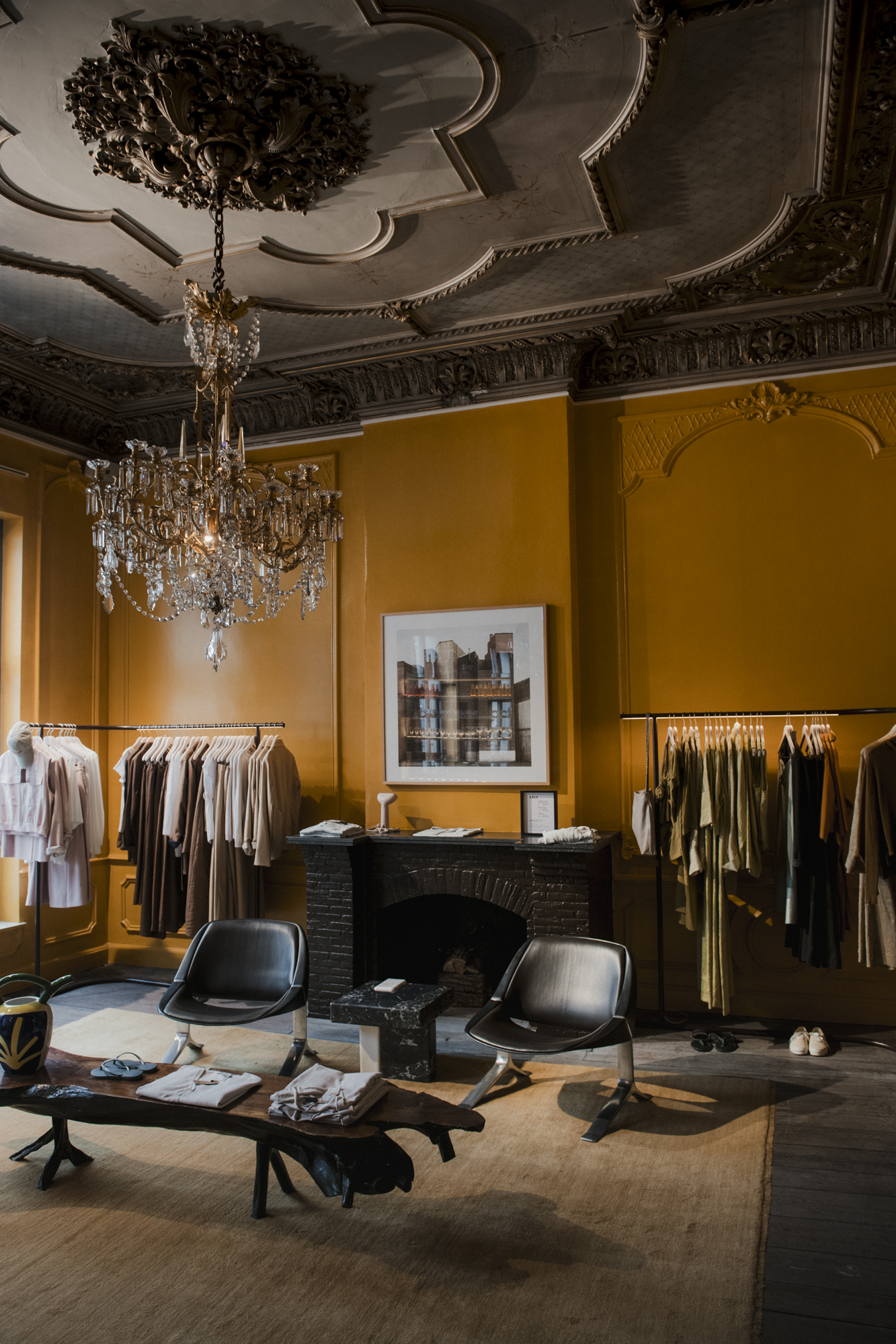 Monumentaal pand van kledingboutique Nathalie Vleeschouwer