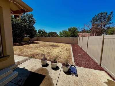 {{ custom_values.service_2 }} in {{custom_values.area_3})