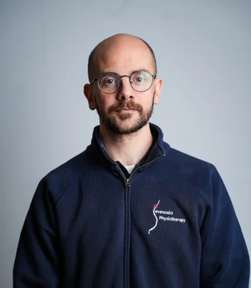Roberto Sanchez, Certified PSSE-Schroth Physiotherapist