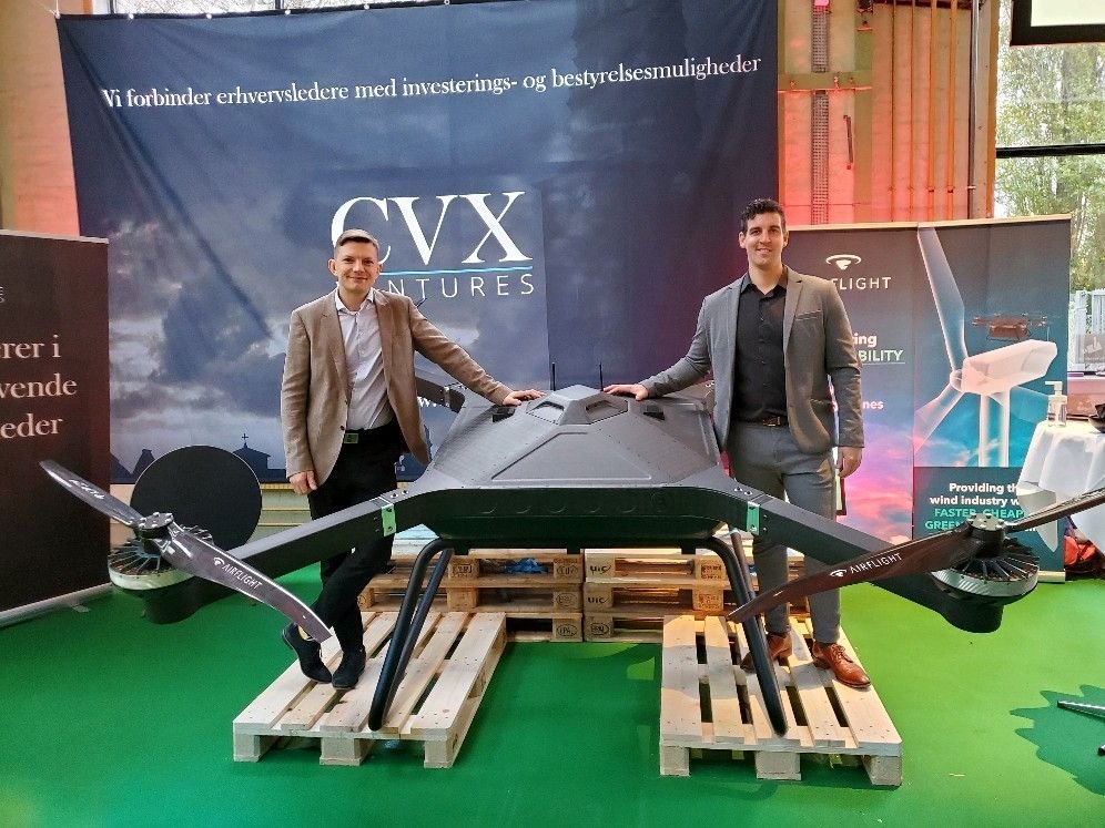 Mikkel and Travis showing off the AF100 drone. The first heavy lifting drone produced at Airflight.