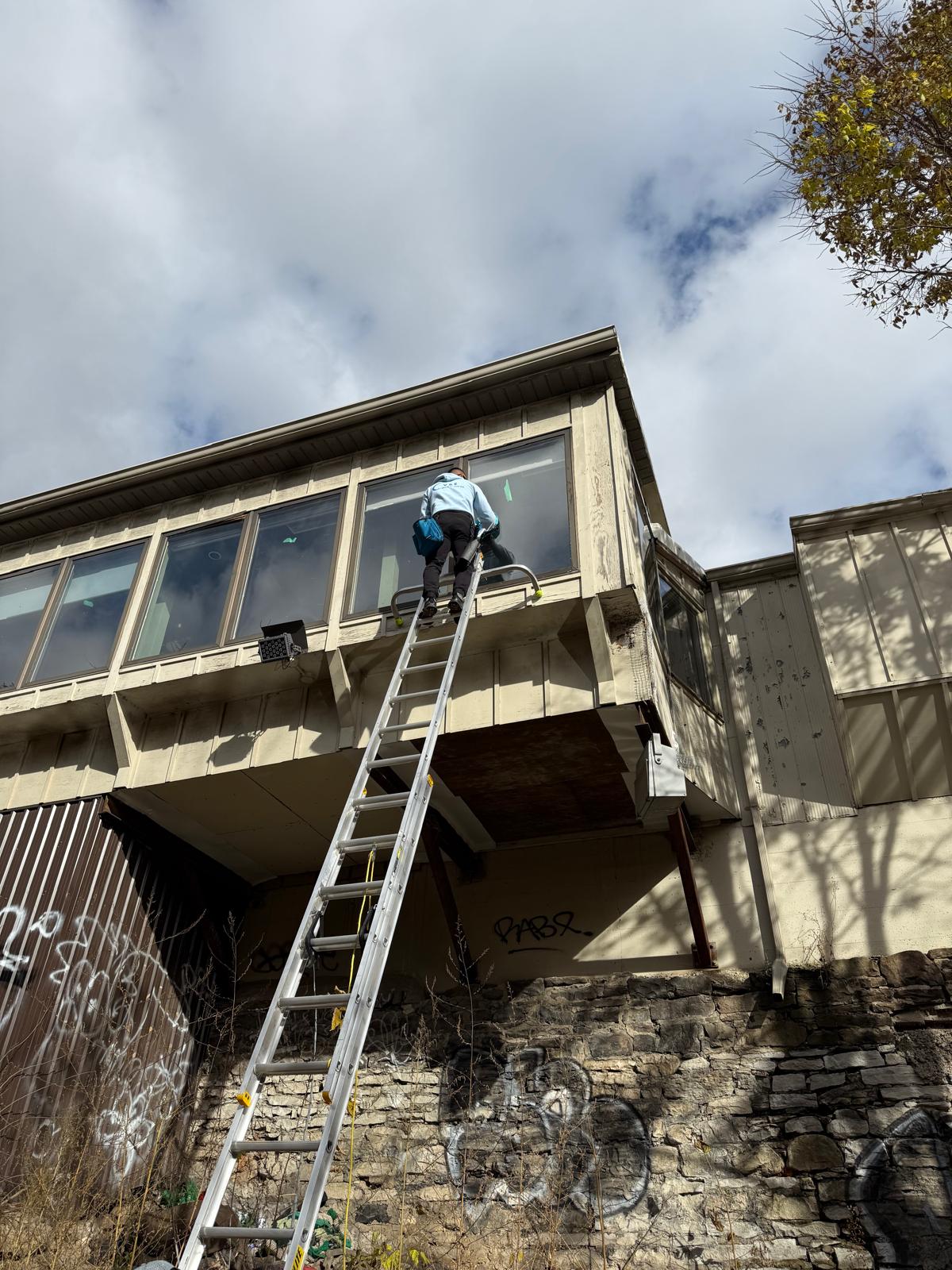 Holiday Lighting London