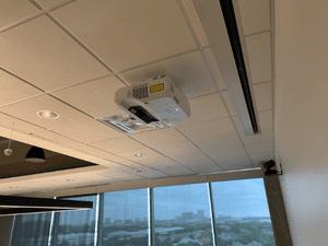 {{ custom_values.service_1 }} in {{custom_values.area_3})