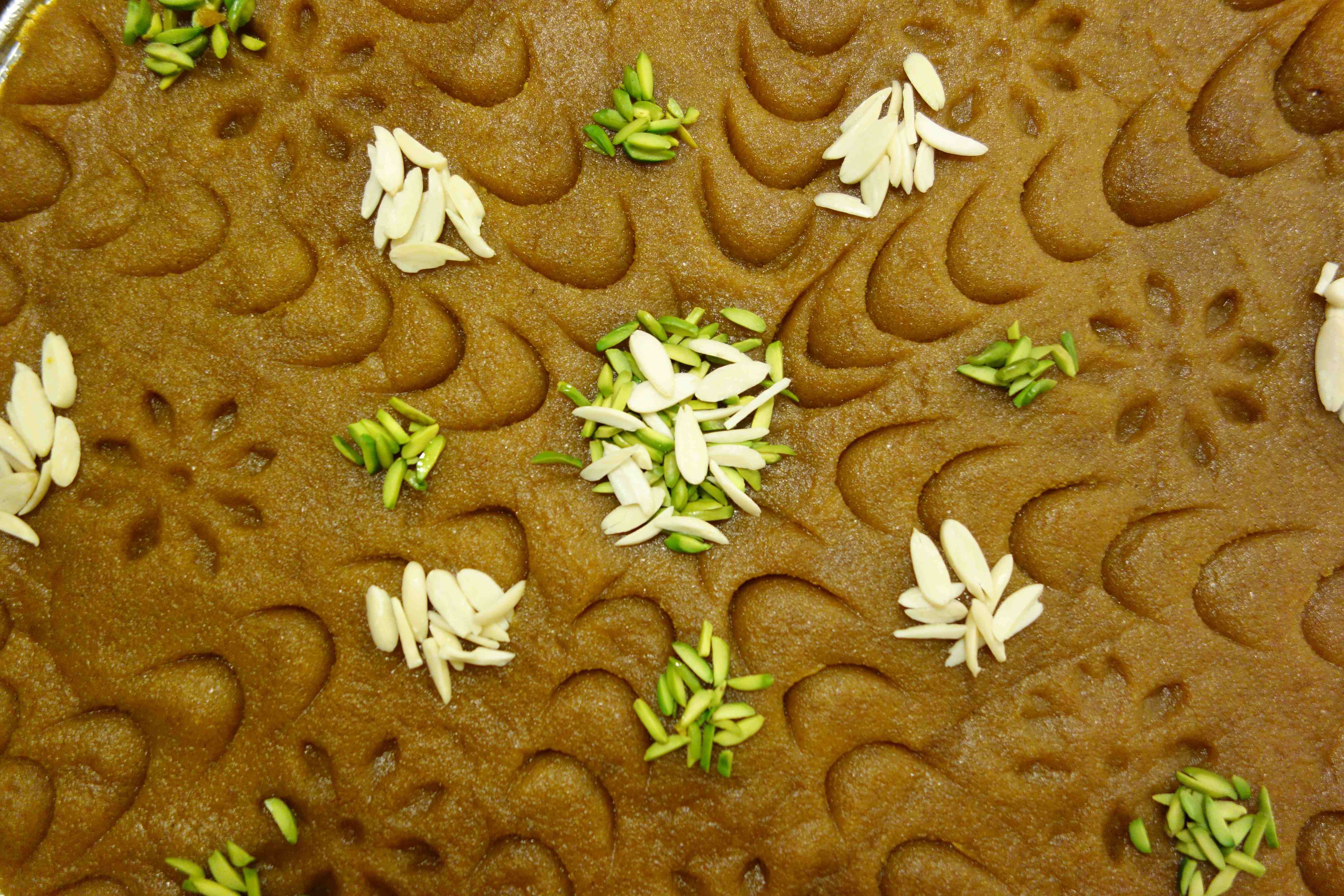 Halva with pistachios