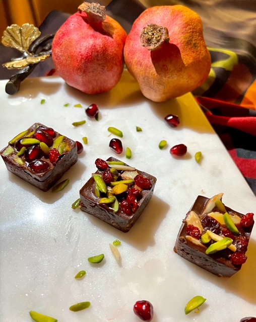 Pomegranate chocolate bites