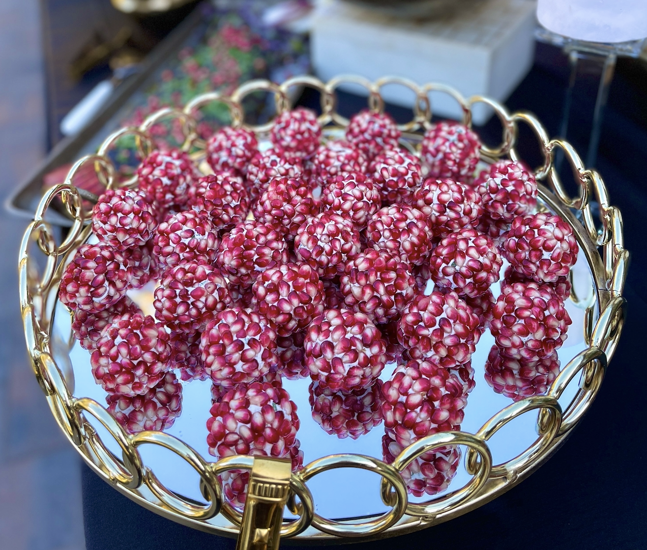 Pomegranate Cheese Ball