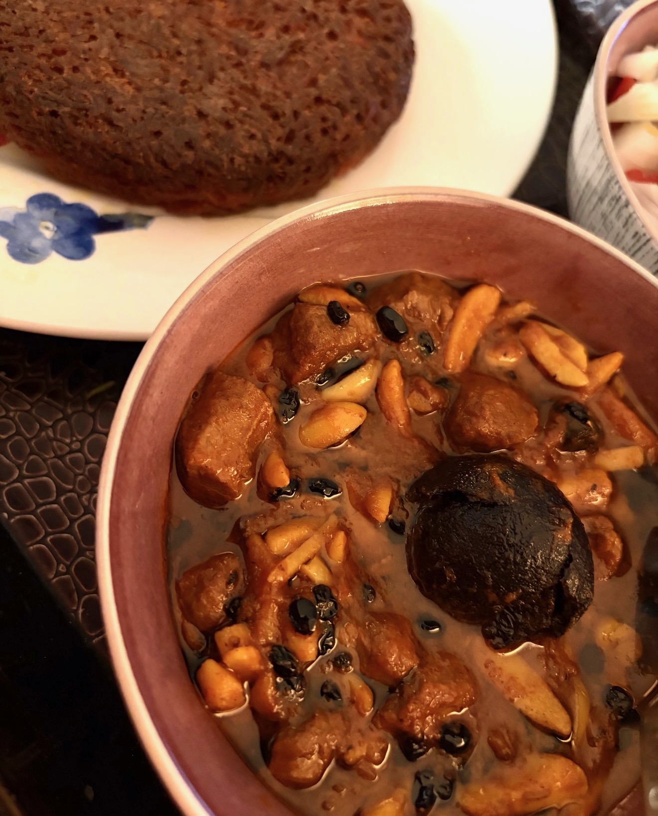 Khoresh Badam (Kermanshah)