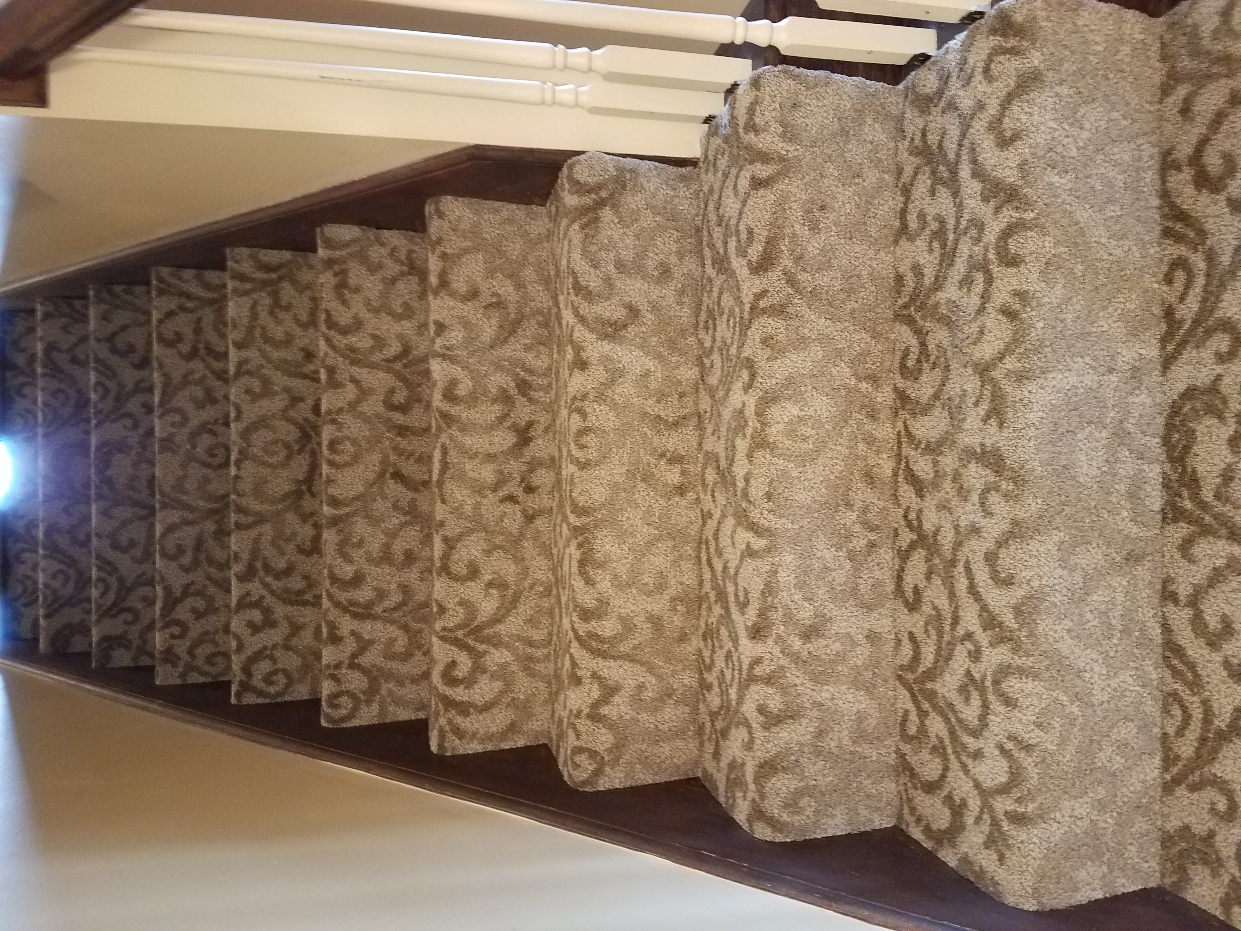 Krauska stair carpet installation