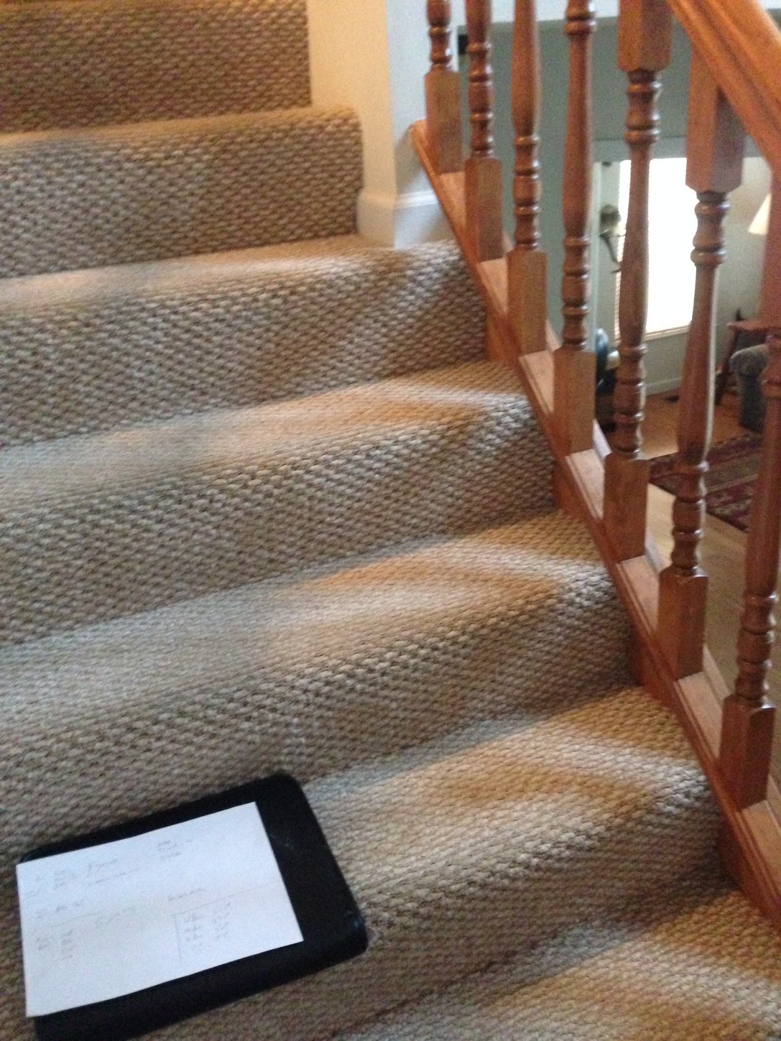Carpet on curved staircase