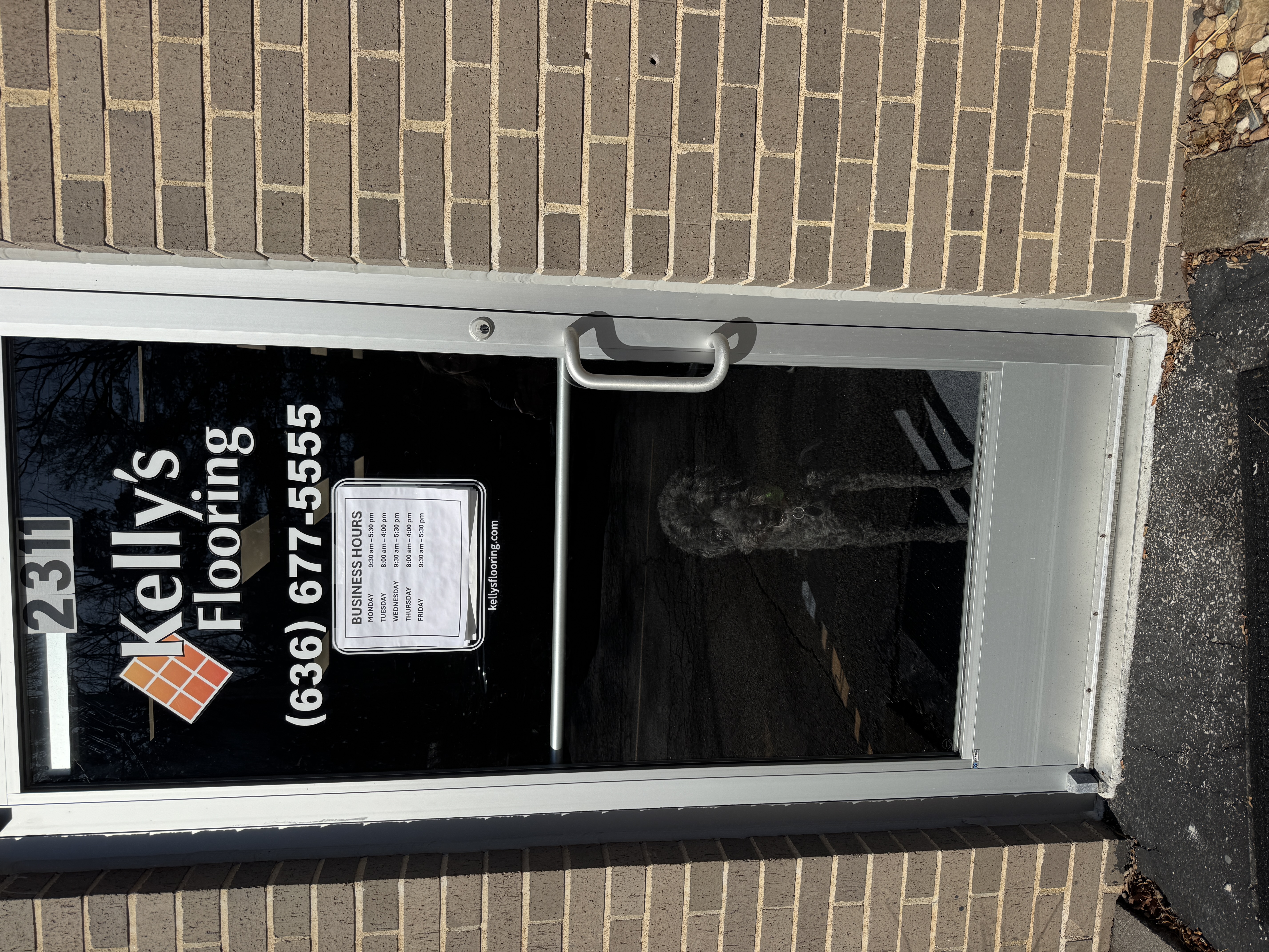 Noodles greeting customers