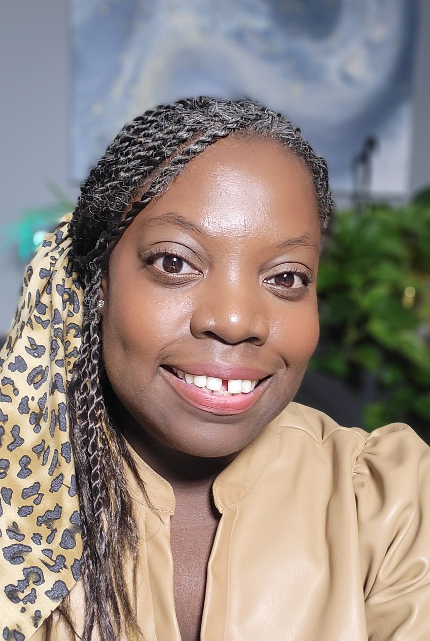 Tiana Scarlett, REALTOR