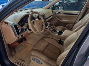WASH AND WAX in Hallandale, Florida