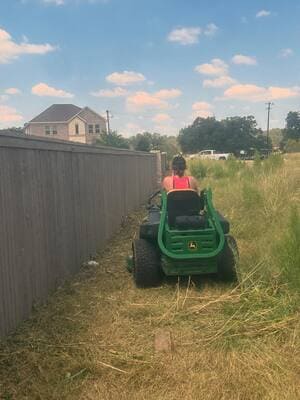 {{ custom_values.service_3 }} in {{custom_values.area_2})