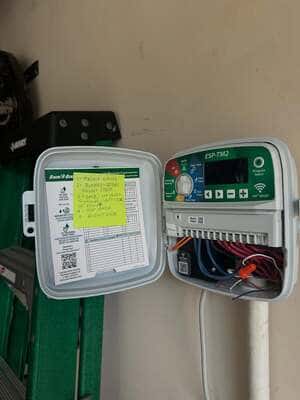 {{ custom_values.service_3 }} in {{custom_values.area_3})