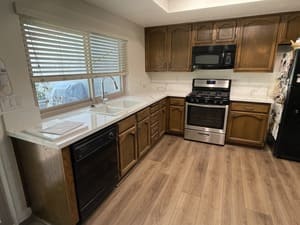 {{ custom_values.service_3 }} in {{custom_values.area_3})