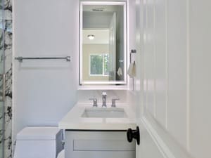 {{ custom_values.service_3 }} in {{custom_values.area_3})