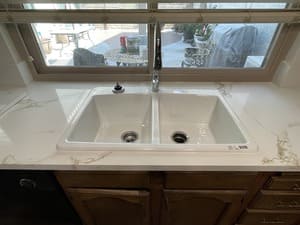 {{ custom_values.service_2 }} in {{custom_values.area_3})