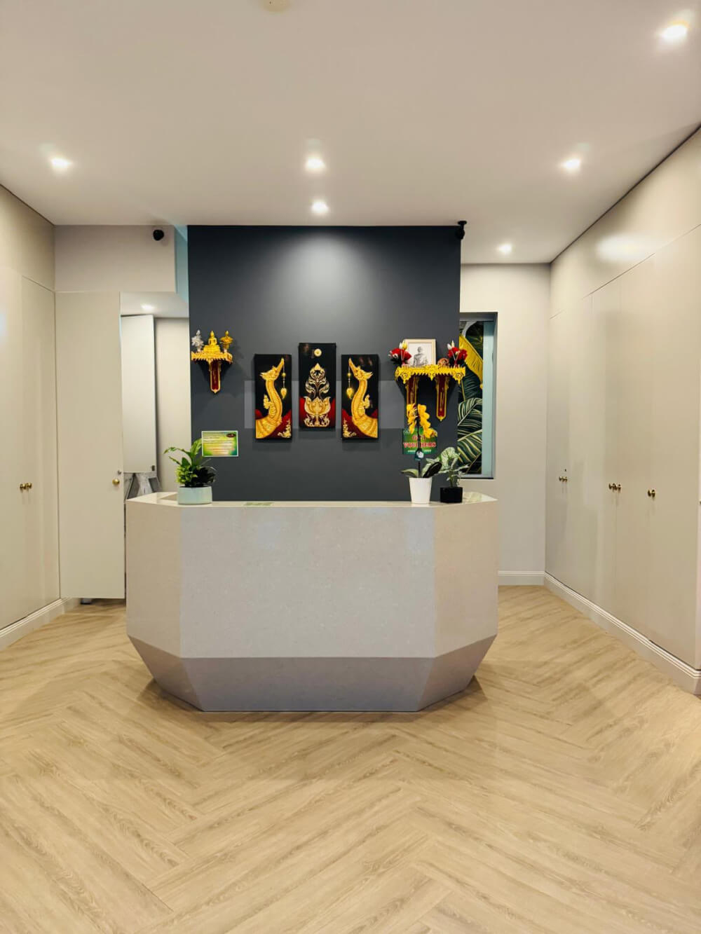 Calm Bodeze treatment room interior