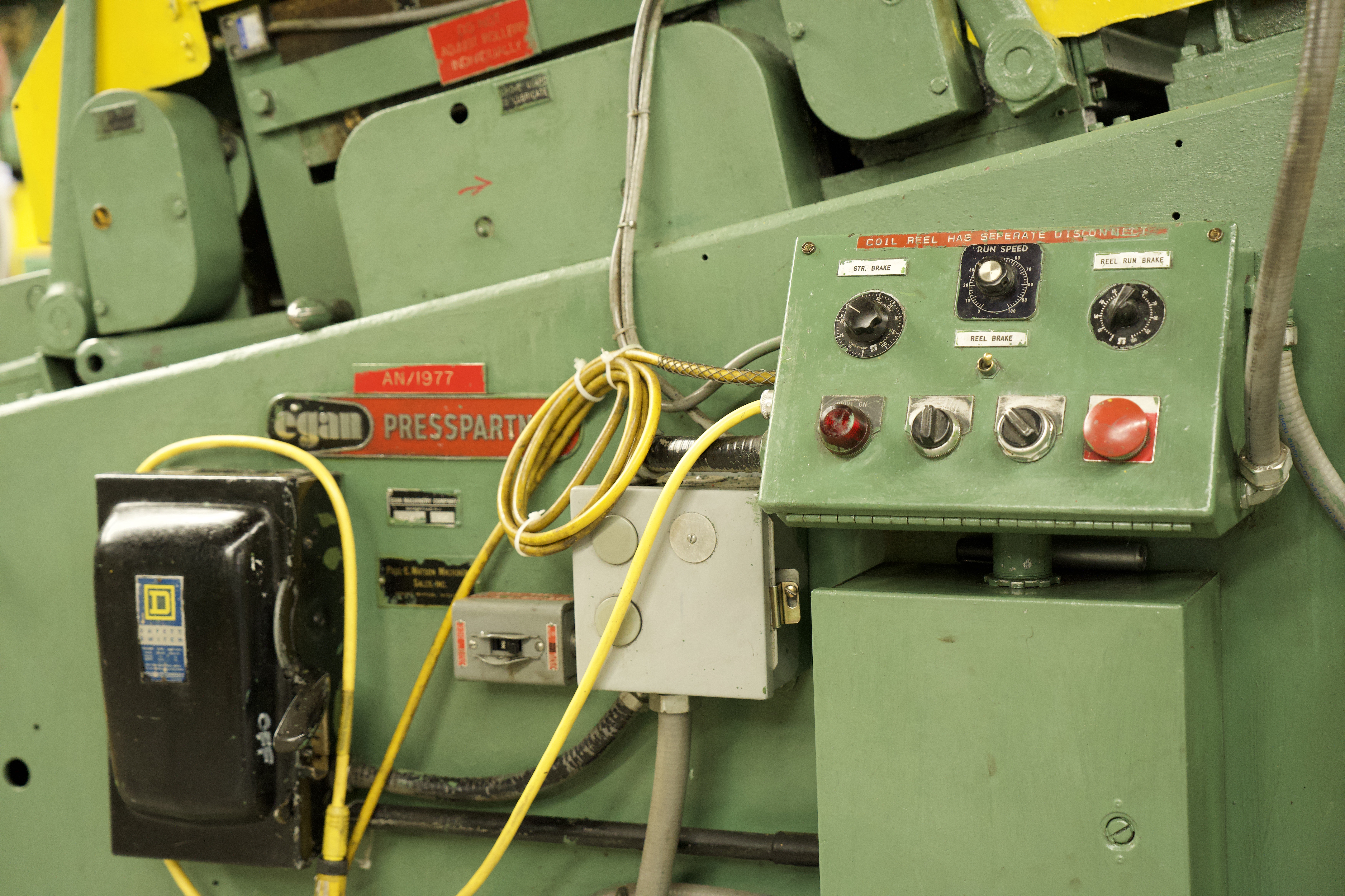 Custom hardware component manufacturing