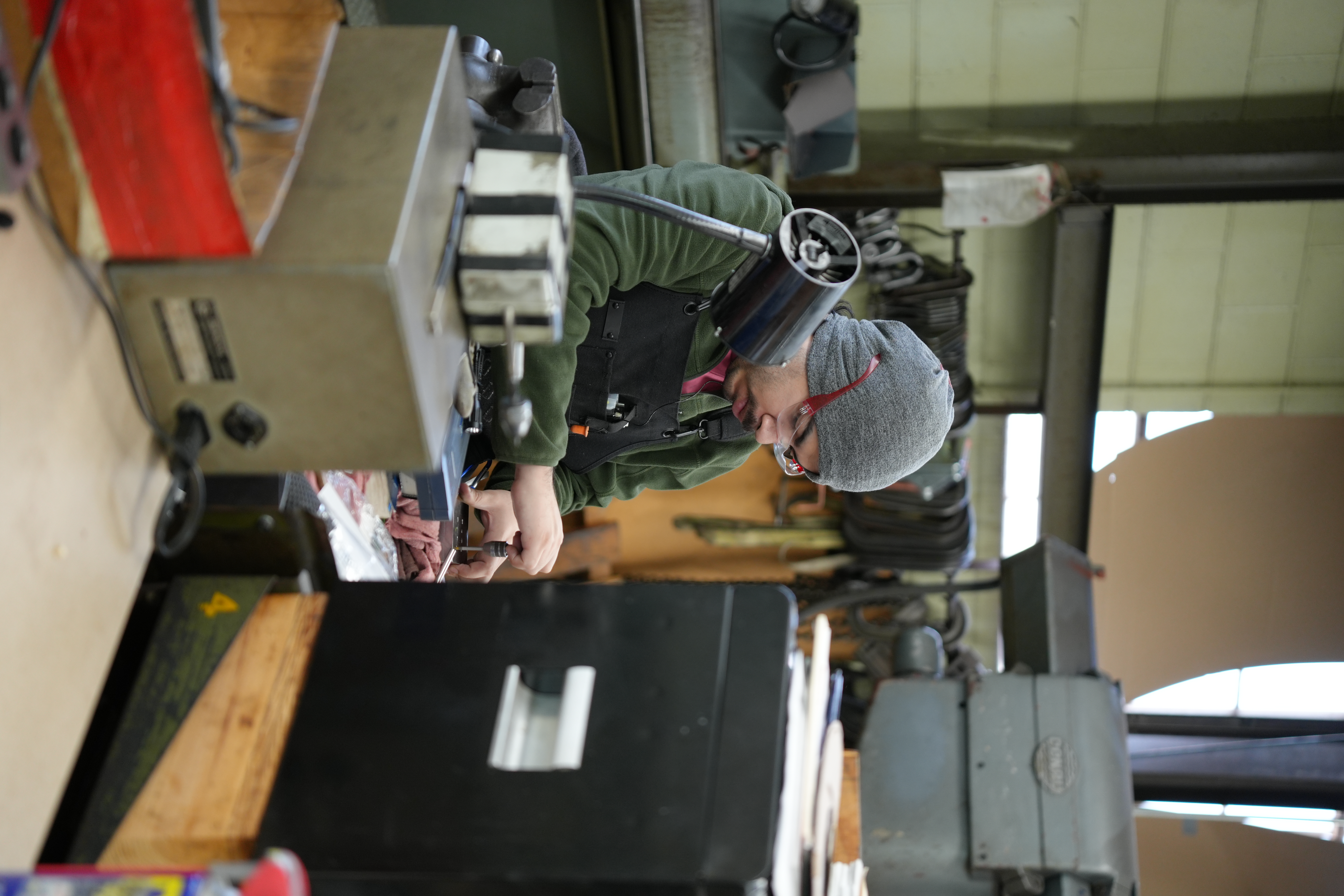 Manor Tool toolmaker at work — Schiller Park, IL