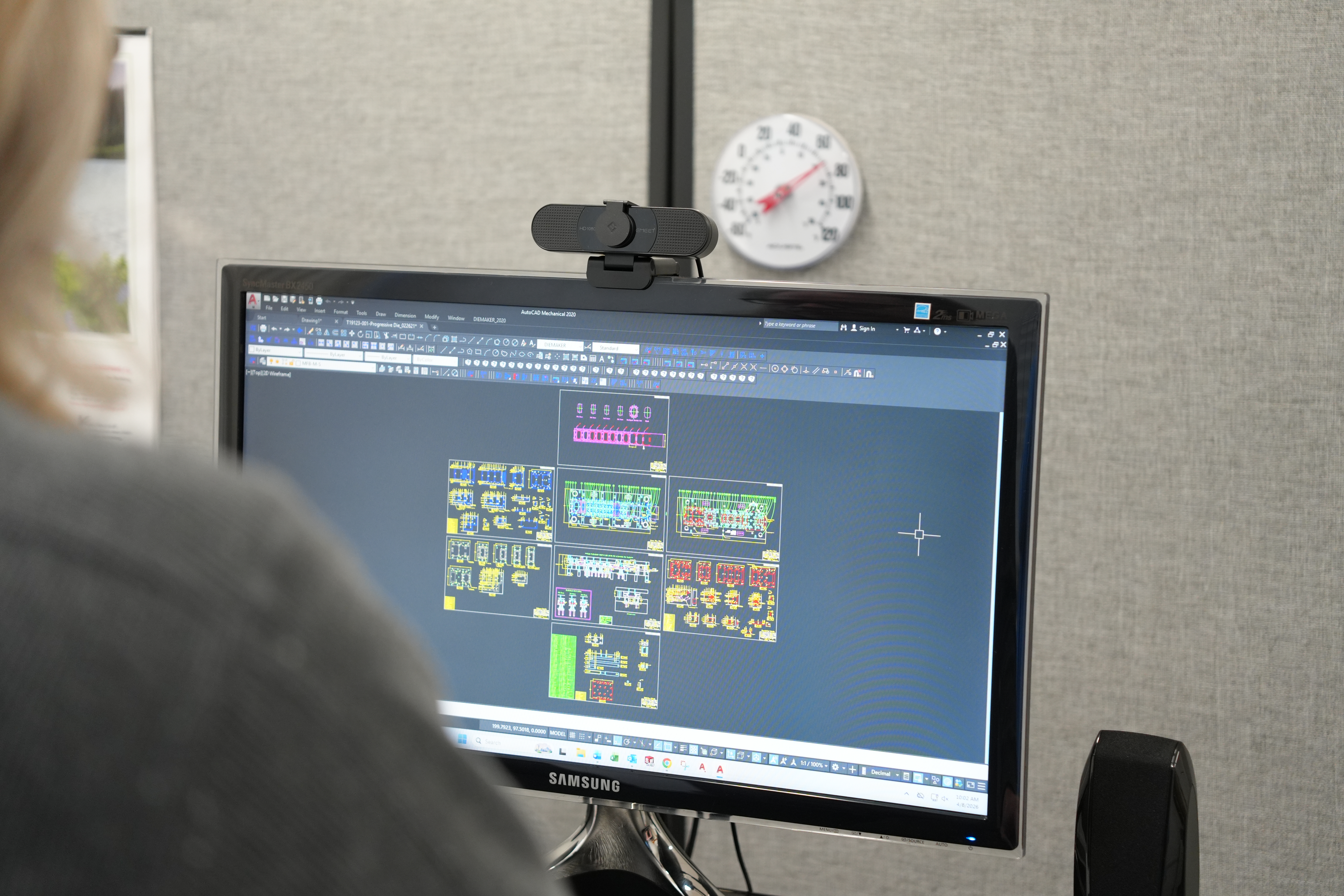 Mastercam CAD die design on screen at Manor Tool