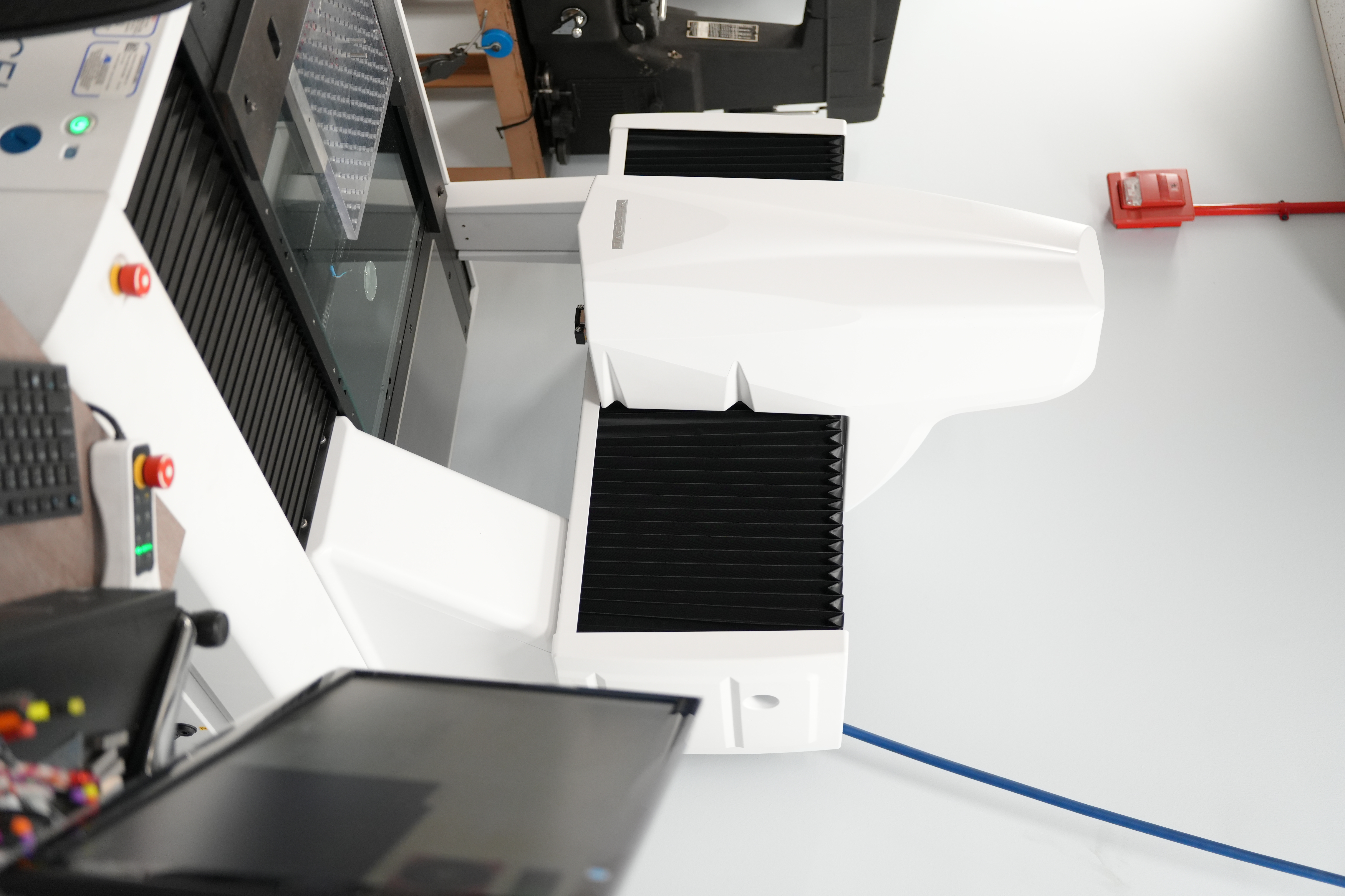 High-precision coordinate measuring machine verifying part specifications