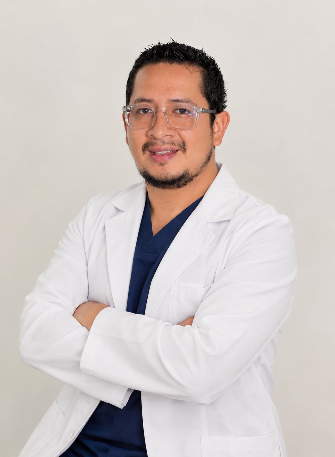 Dr. Pierre Bustíos